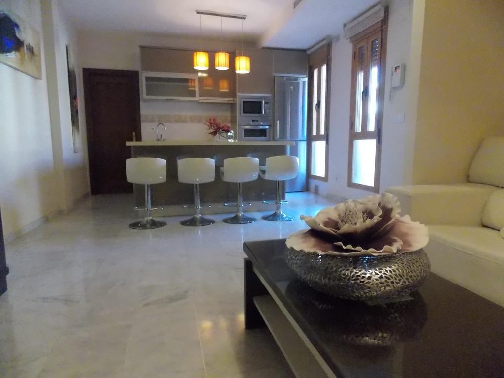 Apartamento Alfonso XII Cordova Esterno foto