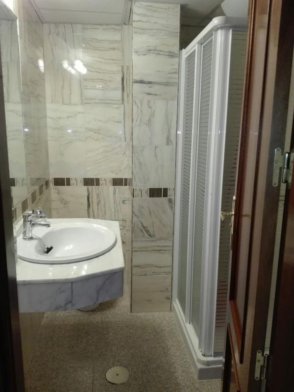Apartamento Alfonso XII Cordova Esterno foto