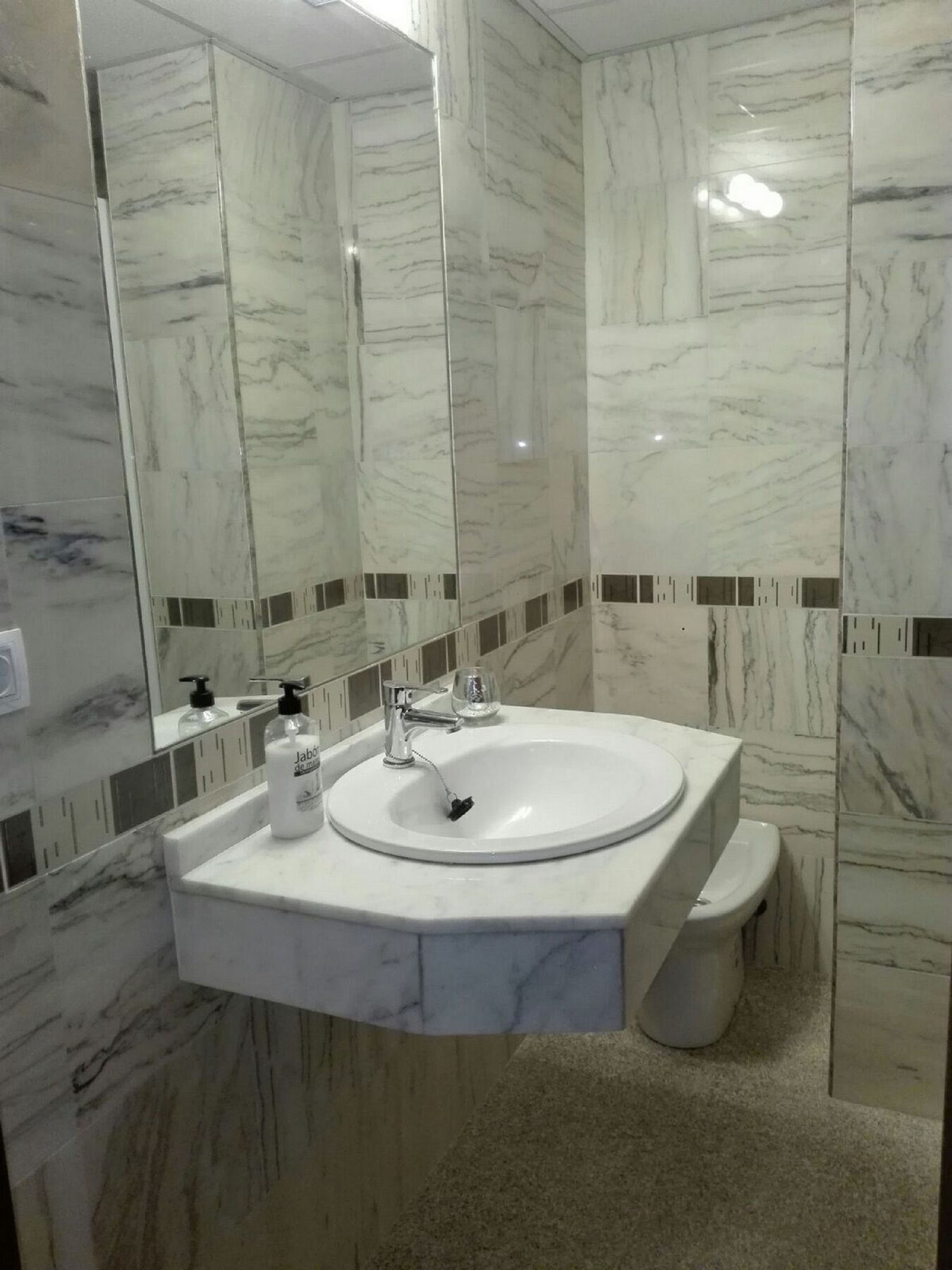 Apartamento Alfonso XII Cordova Esterno foto